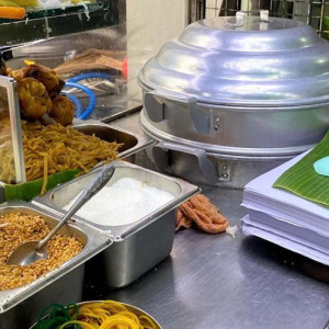 EM ĐANG CẦN GẤP 2 BẠN NAM/ NỮ VỀ PHỤ QUÁN XÔI LƯƠNG 8TR Ở BÌNH DƯƠNG