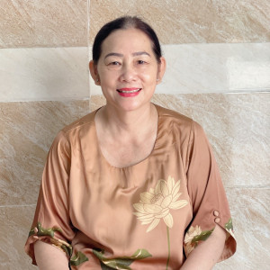 Em tìm việc cho Chị Gái,  1971, quê Khánh Hòa