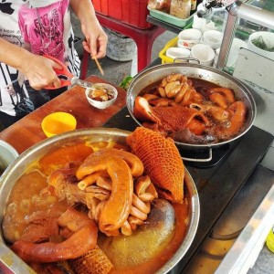 QUÁN PHÁ LẤU CẦN TUYỂN NỮ PHỤ QUÁN Ở VẠN HẠNH, QUẬN 10