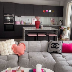 Cần cô chăm bé – phụ việc nhà ở chung cư Quận 1