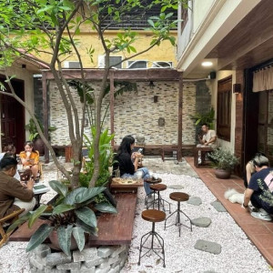 Cần gấp Nữ đủ 16 - 25 tuổi, Lương 8 triệu.( bao ăn ở )