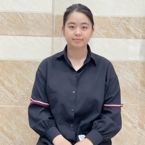 Em Tuyết Trinh 17 tuổi  quê Gia Lai nhận việc ăn ở lại