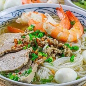 Quán Hủ Tiếu Nam Vang Lương Khởi Điểm 8tr Cần Người Phụ Quán