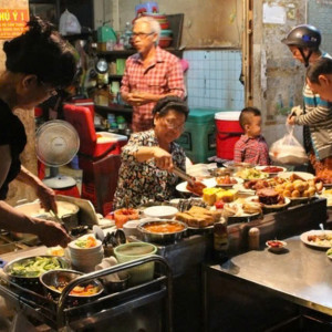 QUÁN CƠM TẤM CẦN TÌM BẠN VỀ BƯNG BÊ LƯƠNG 9TR TẠI PHÚ NHUẬN