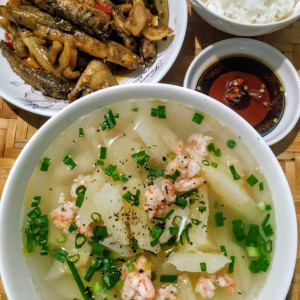 Cô ơi, Chị ơi! Con cần người giúp việc gấp ở Quận 7 ạ!Lương 12 triệu ( bao ăn ở )