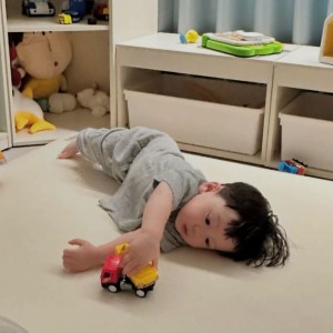 CẦN CÔ CHĂM BÉ Ở LẠI, NHẬN VIỆC NGAY