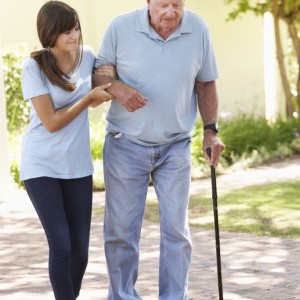 Nhà Em Cần Gấp Một Cô Hiền, Chịu Khó Về Chăm Ông Mới Bị Té Nên Nằm 1 Chỗ Ở Đường Trần Văn Đang, Quận 3