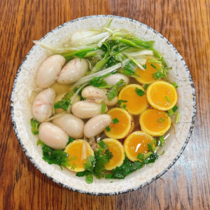 GIA ĐÌNH EM MONG TÌM ĐƯỢC CHỊ CHỊU KHÓ NỘI TRỢ