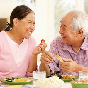 Ông 88 tuổi tìm chị về chăm sóc cho ông  , ở quận 12
