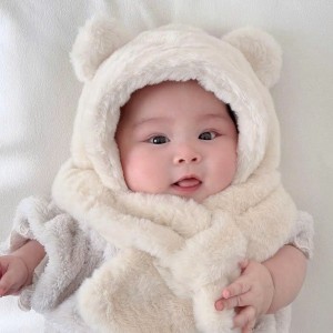 Cần cô chăm bé 2 tháng tuổi, ở quận 12 ( nhà 3 lầu ) lương 12tr