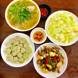 Gia đình ít người cần tìm giúp việc nhà lâu dài, thật thà, gọn gàng- Chương Dương- Quận 9