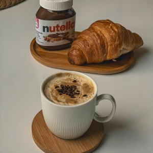 Cần gấp cô chăm bà - lương 12tr, nhà ở quận 8