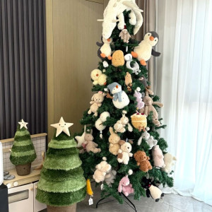 EM Ở  QUẬN 1 CẦN CHỊ GIÚP VIỆC NHÀ DỌN DẸP NHÀ CỬA, NẤU CƠM HẰNG NGÀY Ạ