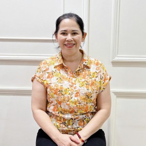 Cô:   Lâm Thị Thông  ,  sinh năm   1974  , Hộ Khẩu:  Đắk Lắk