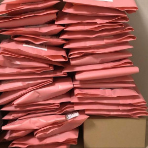 Cần 1 bạn nữ từ 16- 25 tuổi phụ bán hàng 0nline