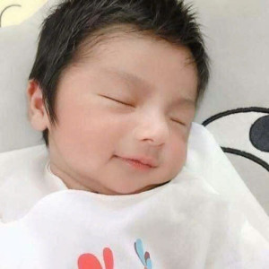 EM ĐANG CẦN CÔ BẢO MẪU CHO BÉ 4 THÁNG LƯƠNG 13TR TẠI CHUNG CƯ BASON- QUẬN 1