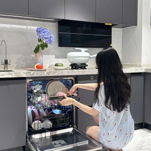 CHUNG CƯ THỦ THIÊM ZEIT RIVER Q2 TUYỂN NGƯỜI GIÚP VIỆC ĐI VỀ BIẾT TIẾNG TRUNG.