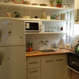 Cần Tuyển 1 Cô Giúp Việc Gia Đình , Ở Quận 9 .