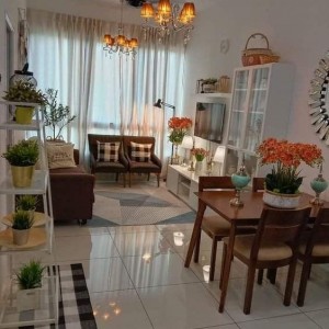 Nhà mình ở khu Cityland Gò Vấp,Cần cô ở lại phụ việc nhà