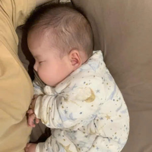 EM CẦN TUYỂN GẤP CHỊ BẢO MẪU CHO BÉ 6 THÁNG LƯƠNG 11 TR TẠI TÂN PHÚ