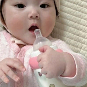 BÉ NHÀ EM NAY ĐƯỢC 5 THÁNG CẦN TÌM CHỊ BẢO MẪU LƯƠNG 13TR TẠI QUẬN  11