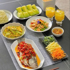 Cần 1 chị giúp việc nhà – phụ chăm bé ở Đồng Nai ( ăn ở lại )