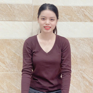 Em Ngân, sinh năm 2005, quê Bình Định Trình độ 12/12 , biết dùng máy tính văn phòng cơ bản