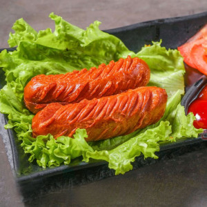 Lương 12 triệu/tháng ( bao ăn ở ) cần chị giúp việc nhà ở Bình Tân