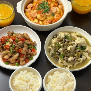 Cần một cô giúp việc ở Quận 12,