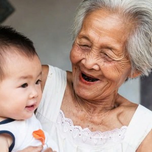 Cần cô giúp việc chăm bà 86 tuổi ở Phú Mỹ Hưng Q7