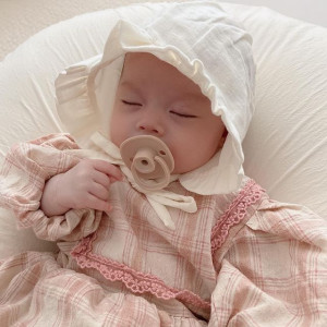 Tuyển gấp cô/chị giúp việc chăm bé Quận 5 - Lương 14 TRIỆU ( bao ăn ở )