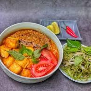 Em cần chị phụ quán bún riêu cua- Trương Đình Hội- Quận 8- bao ăn ở