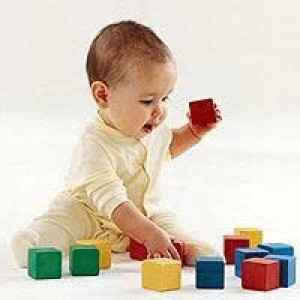 Cần cô phụ chăm bé 2 tháng tuổi - lương 11 triệu