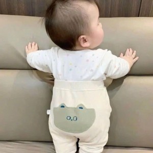 Cần cô chăm bé 11 tháng ở Củ Chi - lương 11tr