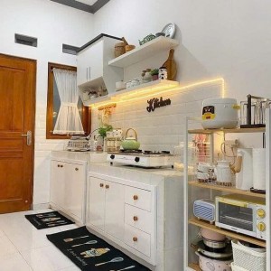 Tuyển Cô Giúp Việc Tại Nhà 1 Trệt 3 Lầu - Lương 10tr/tháng Bao Ăn Ở Đầy Đủ.