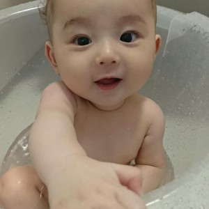 Cần Tuyển Cô Chuyên Chăm bé 4 tháng ở chung cư  quận 11