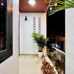 TÌM GẤP 1 CHỊ VỀ GIÚP VIỆC Ở ĐƯỜNG HỒNG BÀNG- QUẬN 6 LƯƠNG 12TR