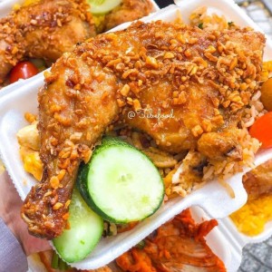 Tuyển gấp cô giúp việc nhà - Khu Phú Mỹ Hưng, lương 12 triệu( bao ăn ở )