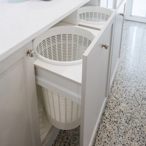 Công ty nhỏ ở Thuận An – Bình Dương cần cô tạp vụ ở lại.