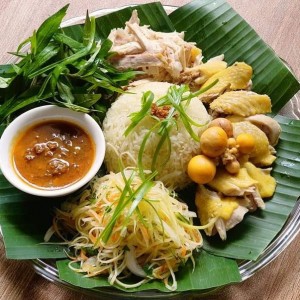 Em cần chị chăm bà 70 tuổi- đi lại yếu- Nguyễn Giảng Thanh- Quận 10