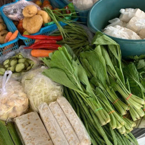 NHÀ EM Ở QUẬN 5 CẦN TUYỂN CHỊ VỀ GIÚP VIỆC NHÀ LƯƠNG 11TR