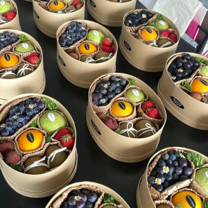 Bà nội em năm nay 85 tuổi cần chị đến chăm sóc ở Quận 2