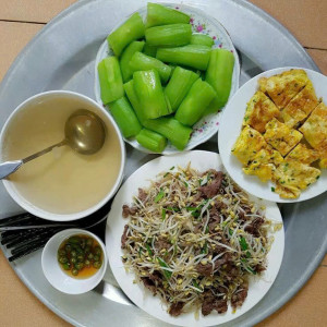 GIA ĐÌNH Ở GẦN CHỢ AN ĐÔNG QUẬN 5 CẦN TUYỂN GẤP CÔ GIÚP VIỆC NHÀ Ở LẠI LƯƠNG 10TR BAO ĂN Ở