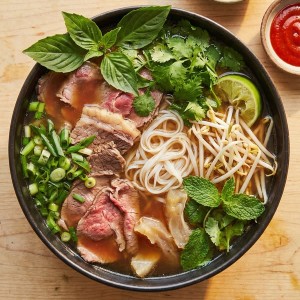 Cần phụ quán phở làm ở lại tại Quận 8