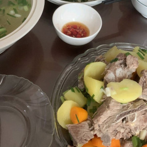 Nhà ở huỳnh đình hai bình thạnh , cần chị giúp việc nhà , Lương 10 tr.