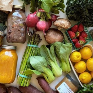 Cần cô giúp việc nhà quận 1 - lương 12tr bao ăn ở 1 trệt 3 lầu