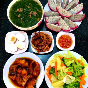 Cần chị chăm bà, nay bà 87 tuổi , nhà ở Nguyễn Thị Huỳnh ở quận phú nhuận .