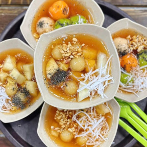 Em cần tìm cô giúp việc nhà gần gũi, thật thà ở quận 8 , Lương 13 triệu ( bao ăn ở )