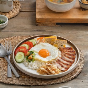 Nhà ở Lê Thánh Tôn- Quận 1- cần chị về dọn dẹp cho ông bà- bao ăn ở