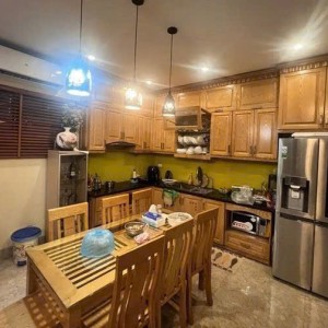 Cô giúp việc nhà Quận Bình Tân - Lương 12 triệu bao ăn ở!